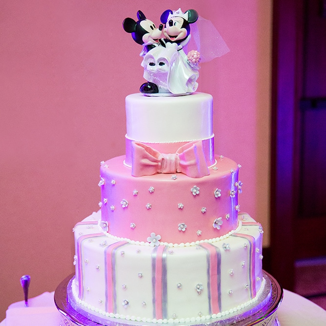 Wedding Cake Wednesday: Pretty In Pink at Aulani | Disney Weddings Wedding Cake Wednesday: Pretty In Pink at Aulani | Disney Weddings