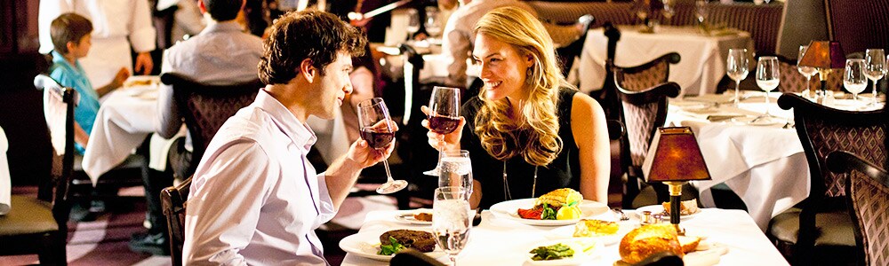 Couple dining at the Disneyland Resort
