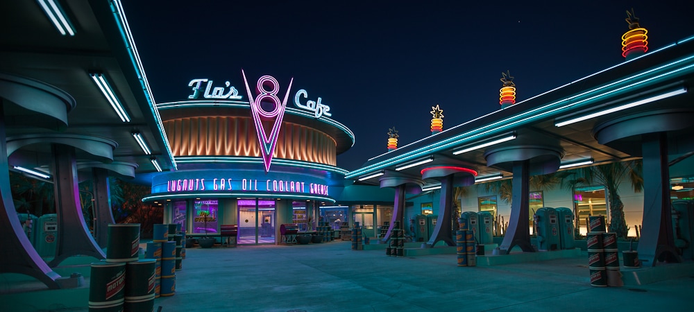 Flo's V8 Cafe| Cars Land | Disney California Adventure Park