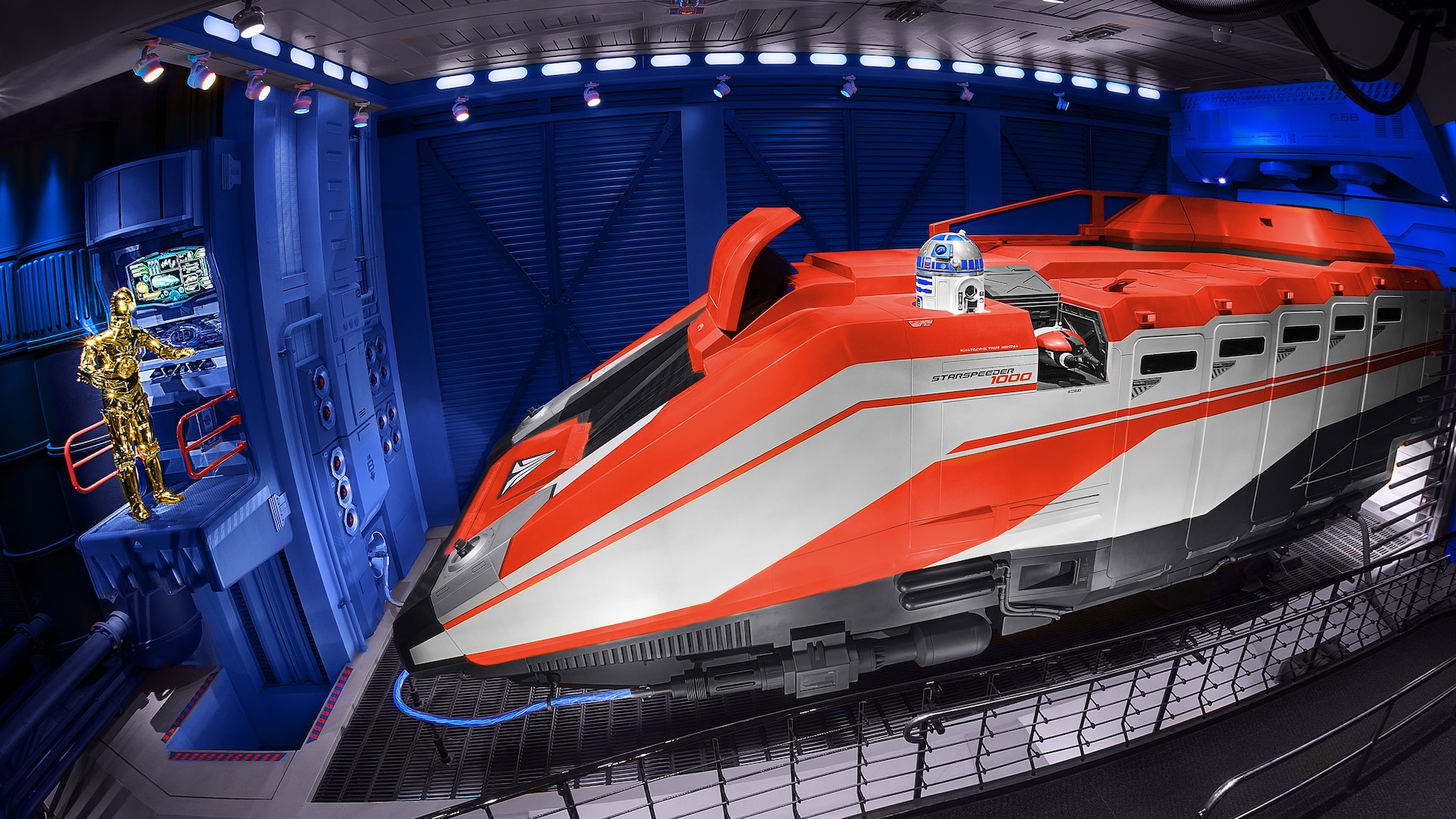 Star Tours Attraction Review