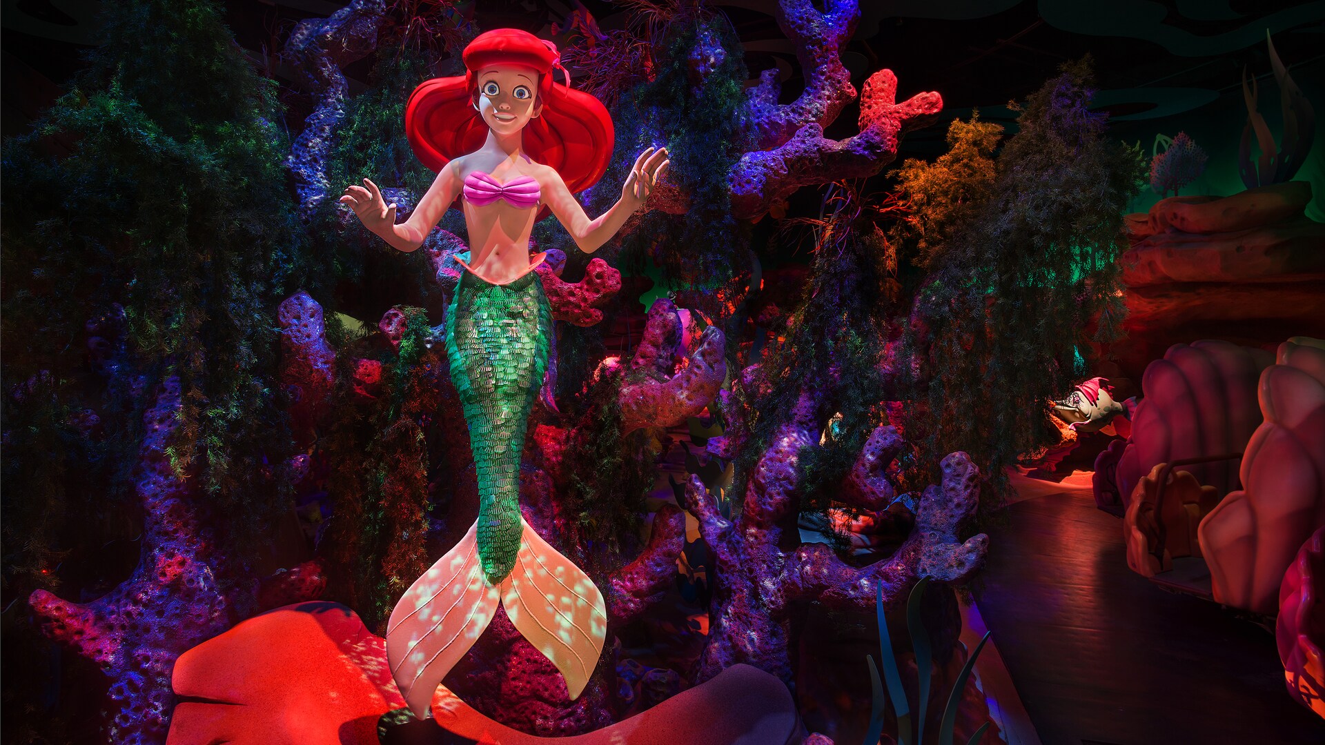 Disney Pin Collection Ariel Floating Mermaid Full Length WDW World Disneyland