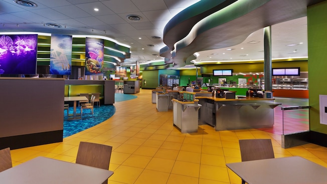 Cafeteria-style kiosks and cooking stations